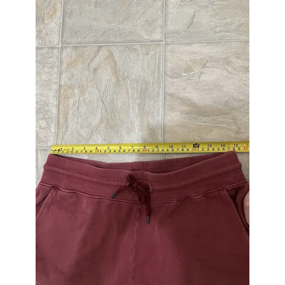 The North Face Garment Dye Gym Sweat Shorts Men’s Size Small Cordovan Burgundy